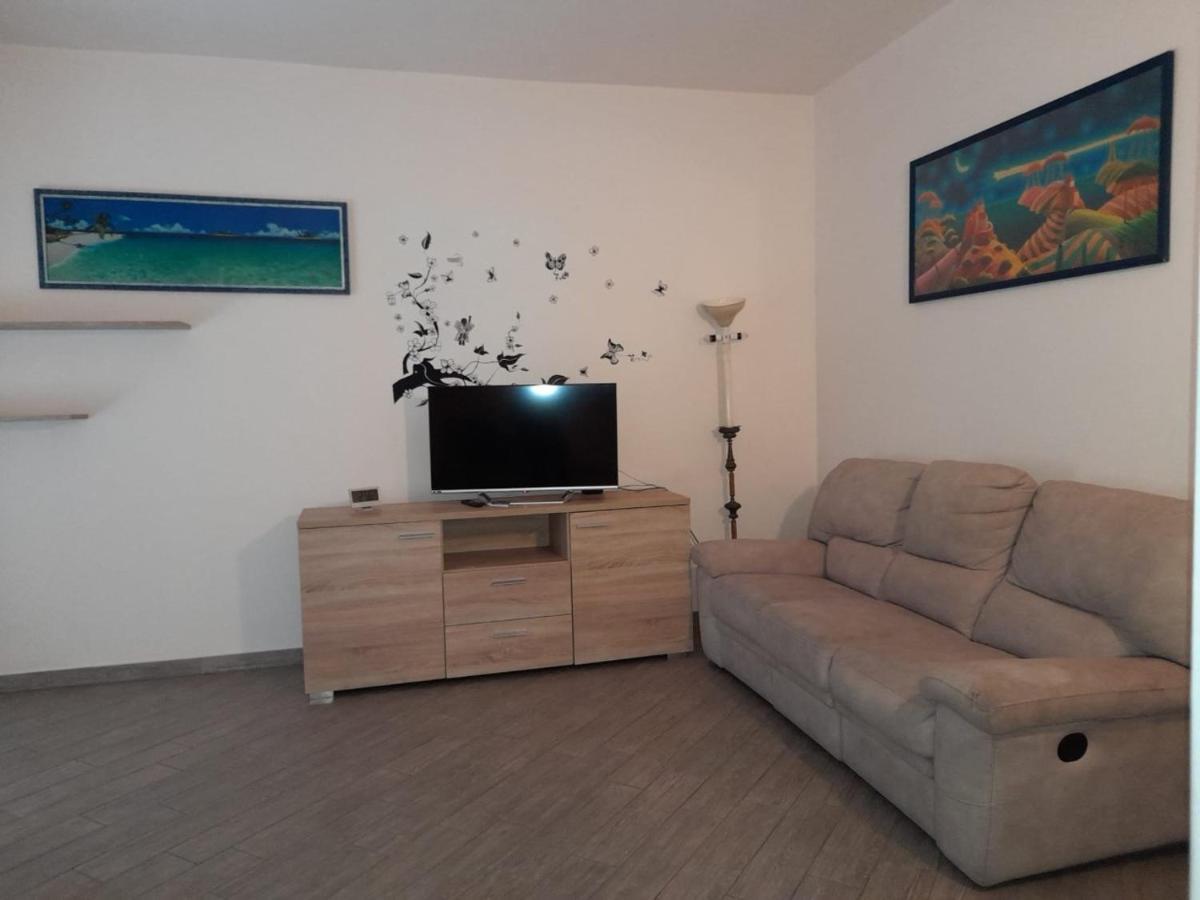 Casa Costa Outlet 2 Appartement Serravalle Scrivia Buitenkant foto